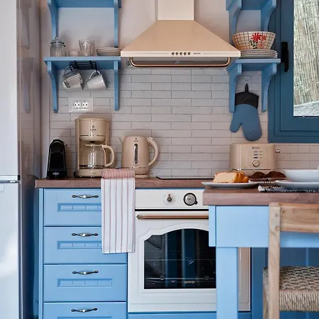 Amici With Outdoor Jacuzzi 別荘