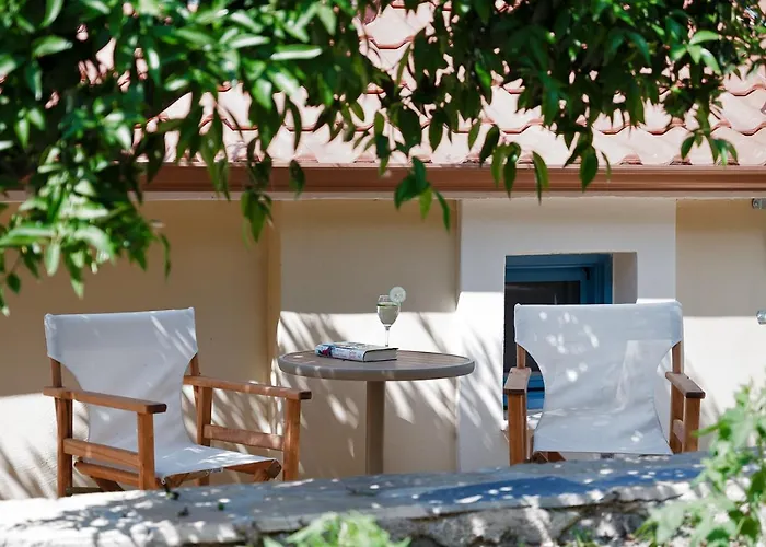 Prázdninový dům Amici With Outdoor Jacuzzi Andipáta